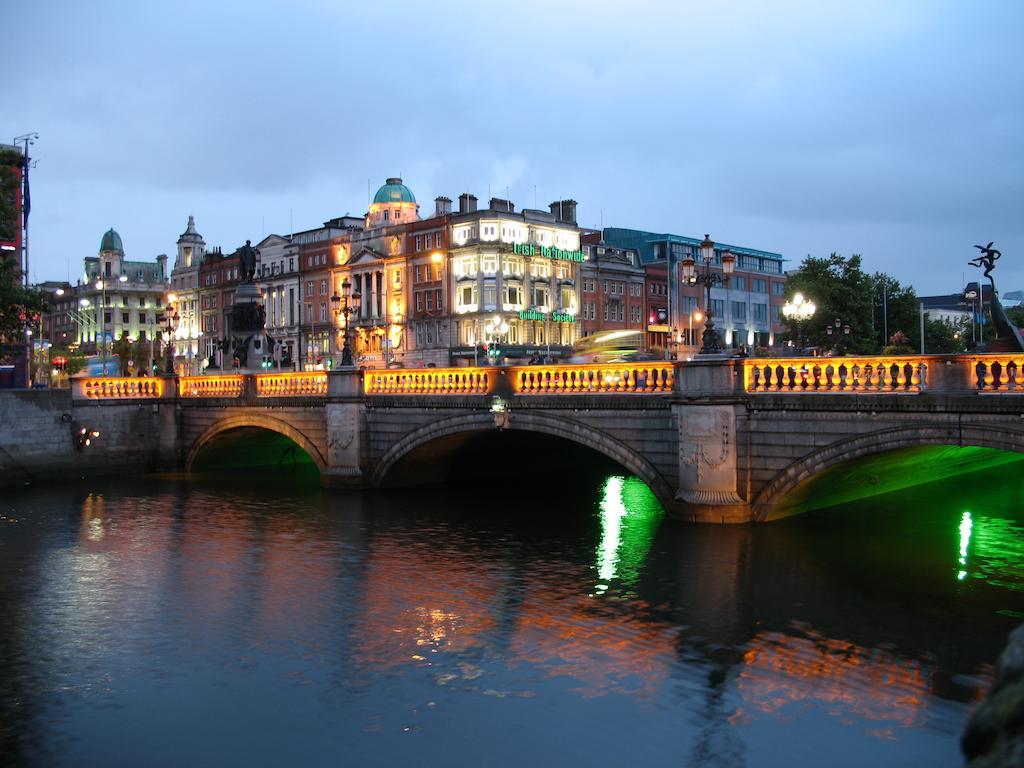 Paddy'S Palace Dublin Hostel Ngoại thất bức ảnh