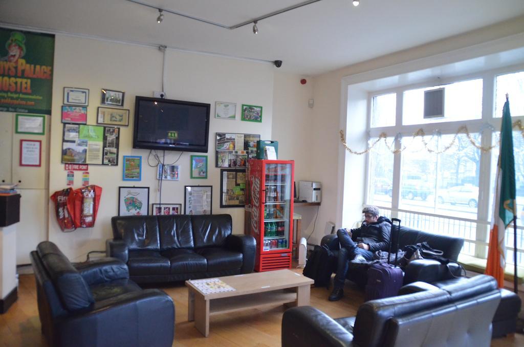 Paddy'S Palace Dublin Hostel Ngoại thất bức ảnh